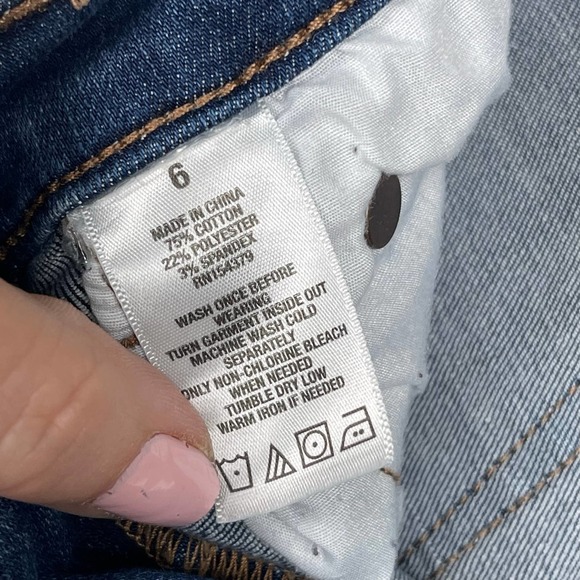 Aeropostale Women’s Jeans 6 Flex Effects Aero Cheeky Legging Stretch Knees Out‎ - Picture 10 of 14